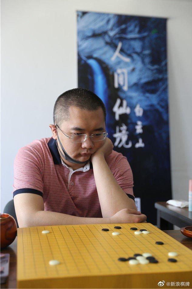 包含河南对决：郑州对洛阳，胜者晋级的词条
